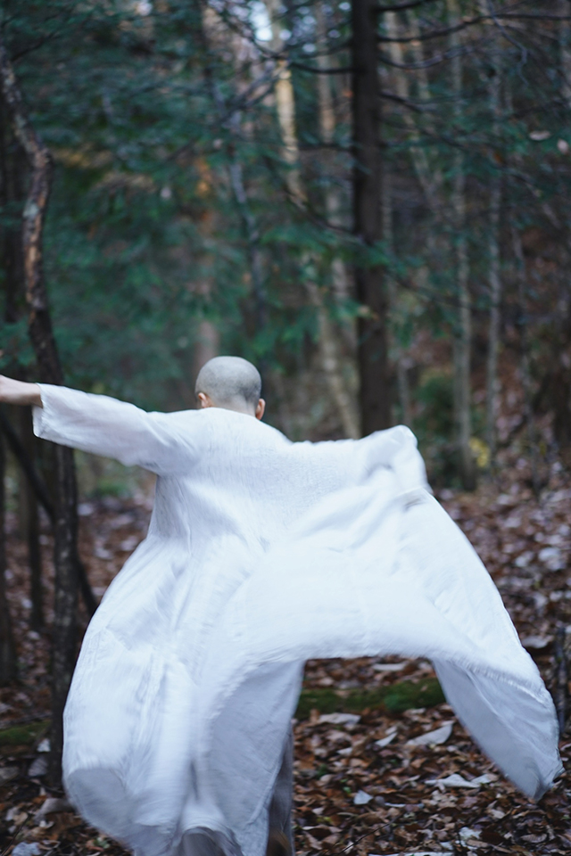 春、息吹の森のリトリート